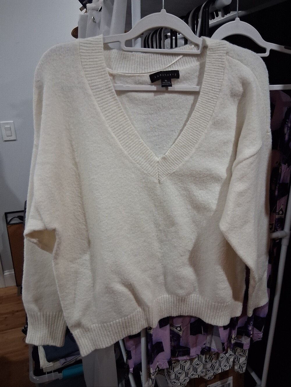 Sanctuary Cream V-Neck Knit Sweater